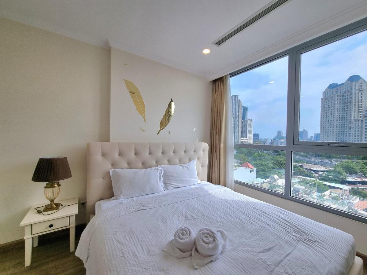 Apartment Enay - Vinhomes Park - Landmark *